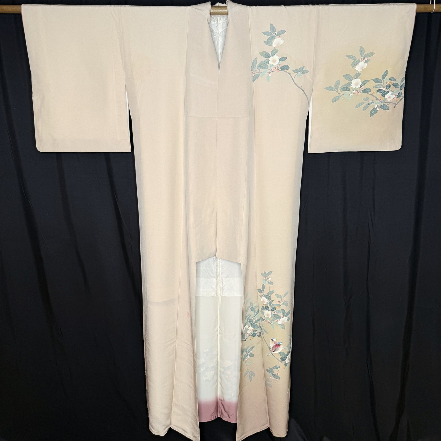 "Songbird Haven" Vintage Woman's Kimono