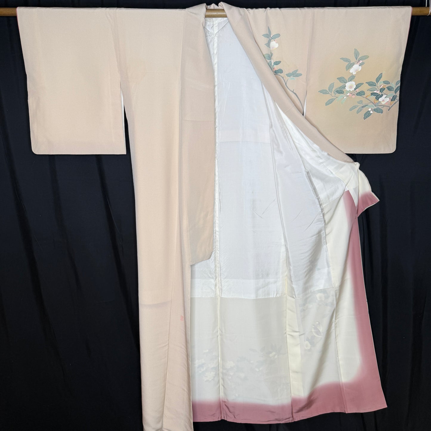 "Songbird Haven" Vintage Woman's Kimono