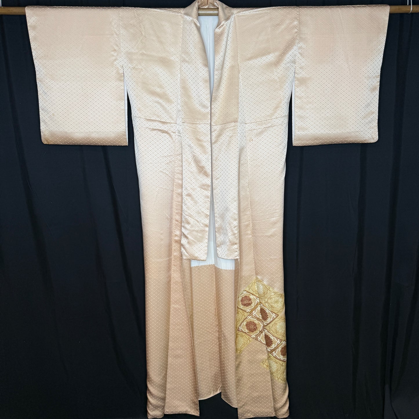 "Floral Lattice" Vintage Woman's Kimono