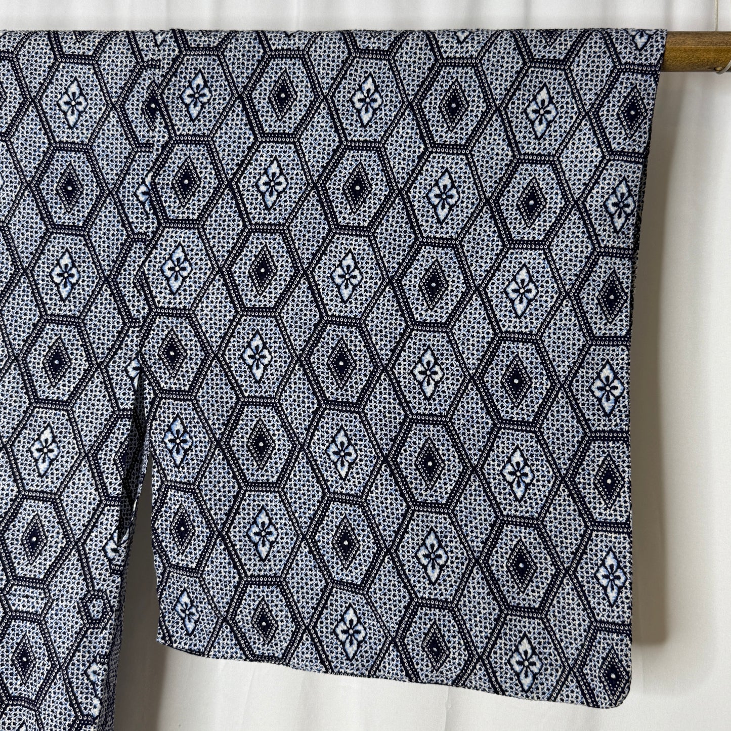 "Honeycomb Grid" Vintage Japanese Yukata