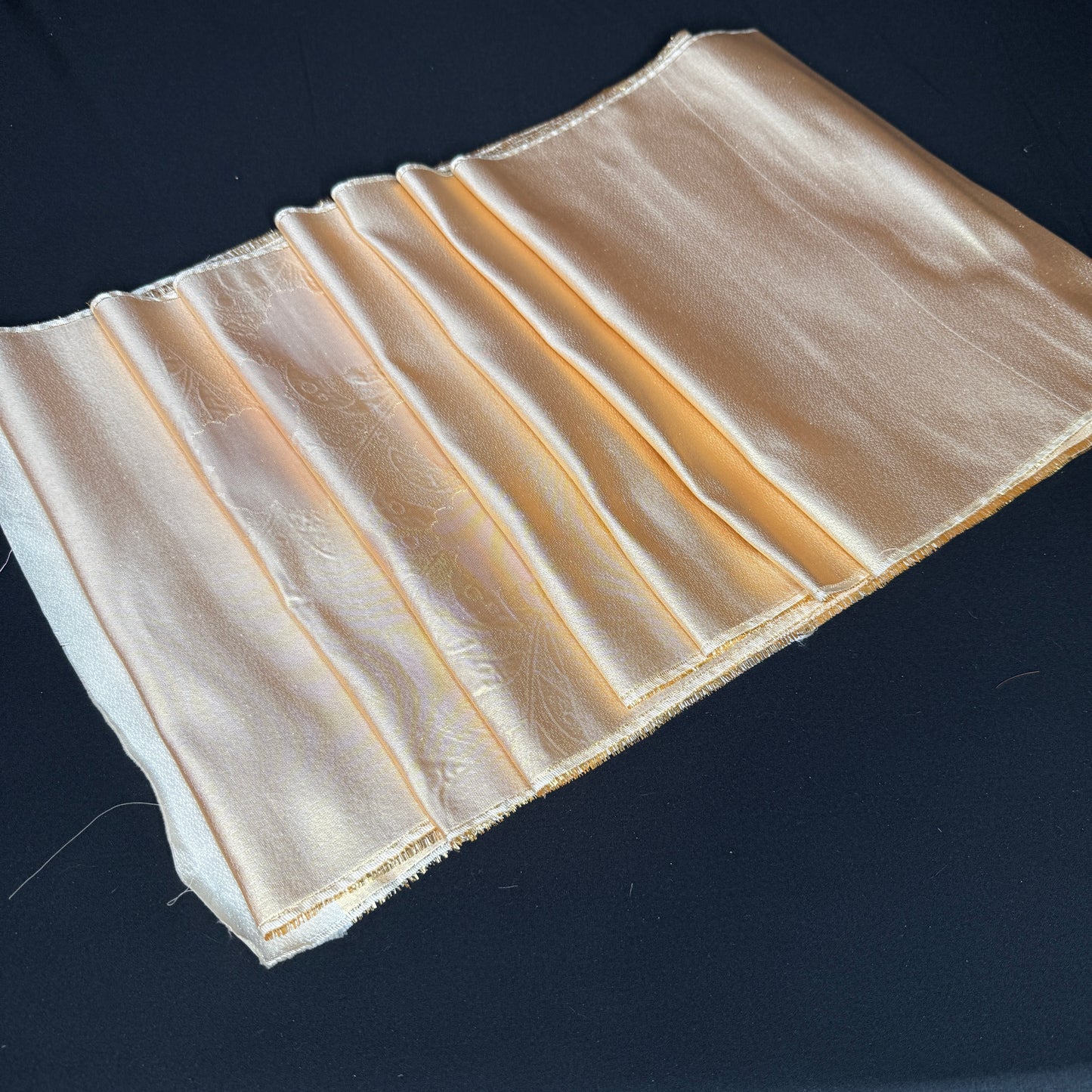 "Light Gold" Vintage Obi BOLT