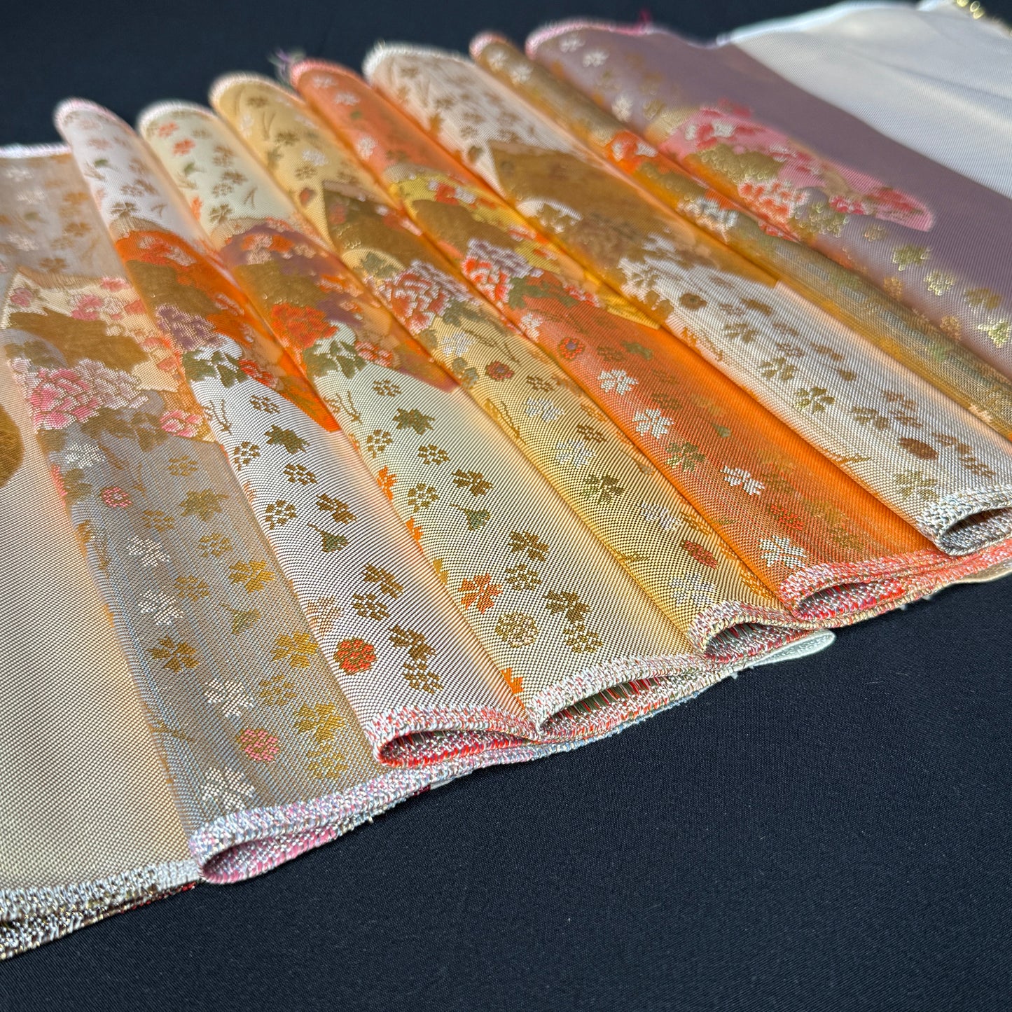 "Fans Sampler 2" Vintage Obi BOLT
