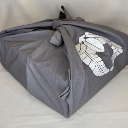 "Gray Wisteria" Vintage Furoshiki (Large)