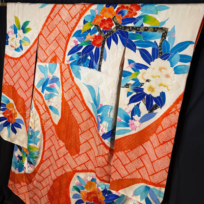 "Peony Pop" Vintage Furisode Kimono