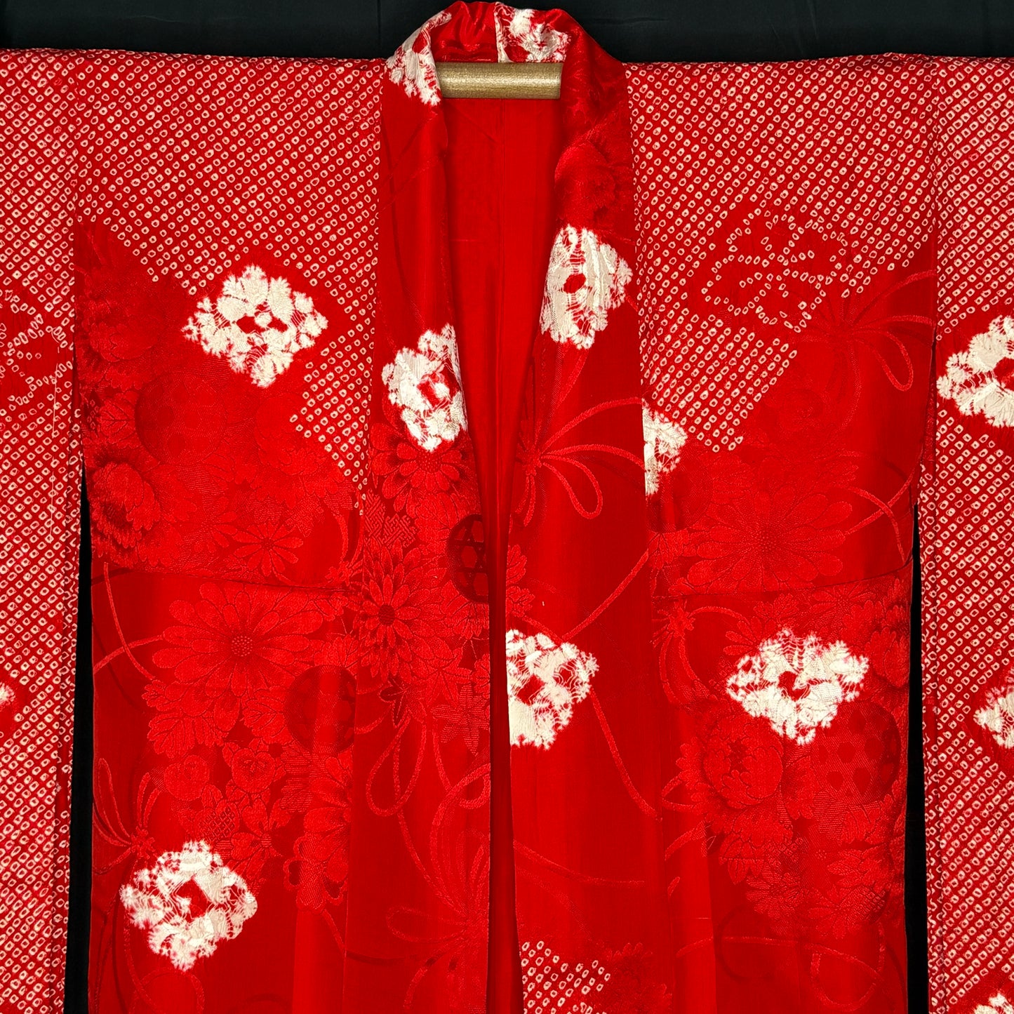 "Cherries Jubilee" Vintage Juban Underkimono