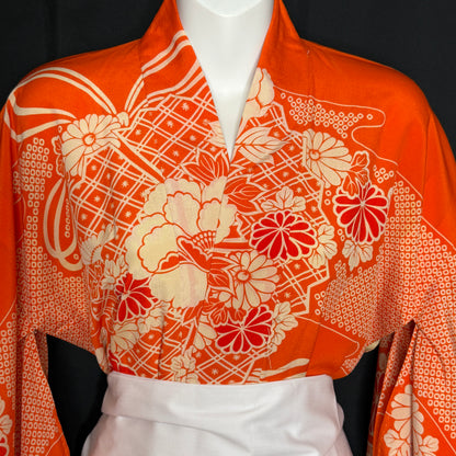 "Flower Power" Vintage Juban Underkimono