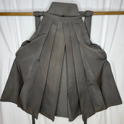 "Matsuo Gofukuten" Vintage Man's Hakama