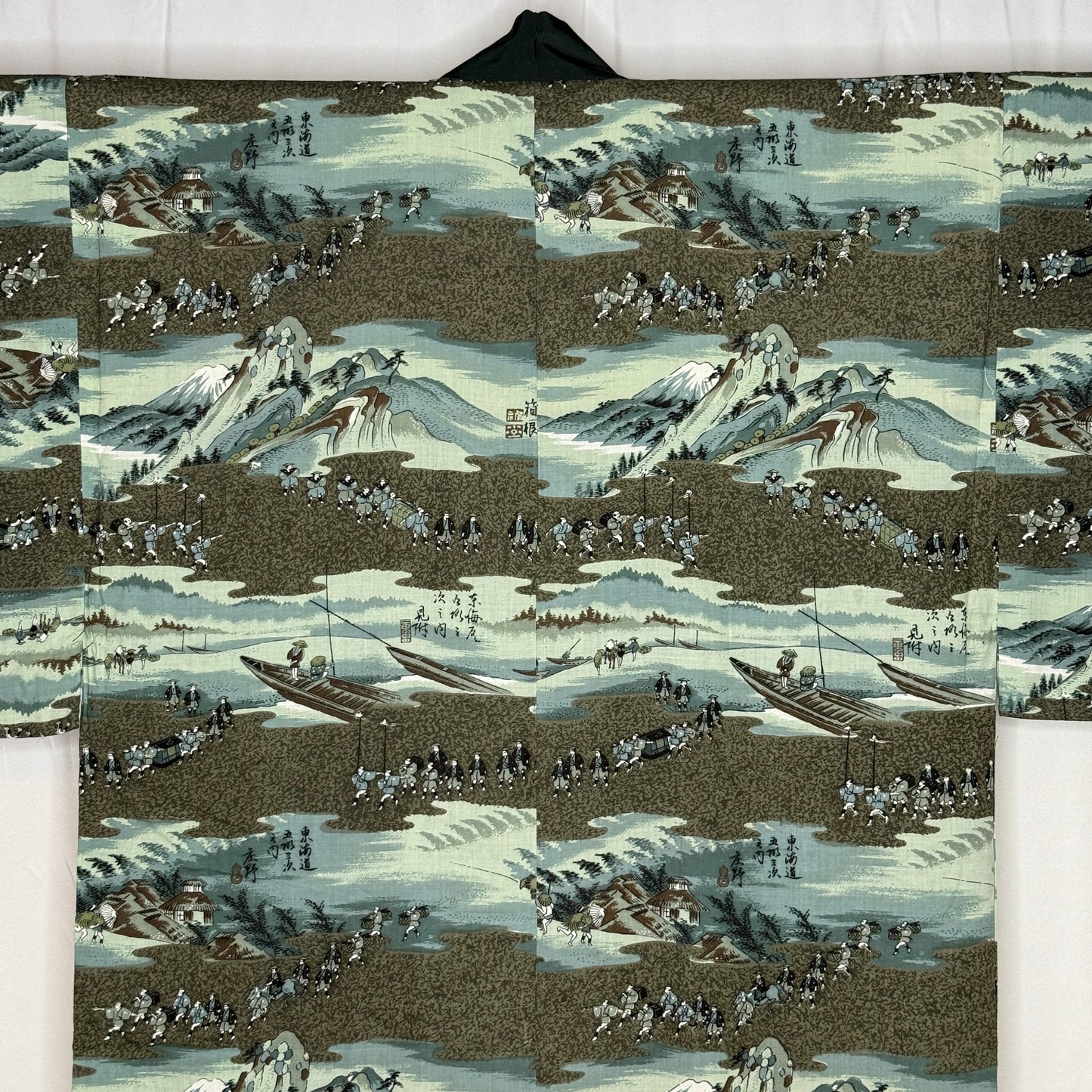 "Travelers" Man's Juban Underkimono