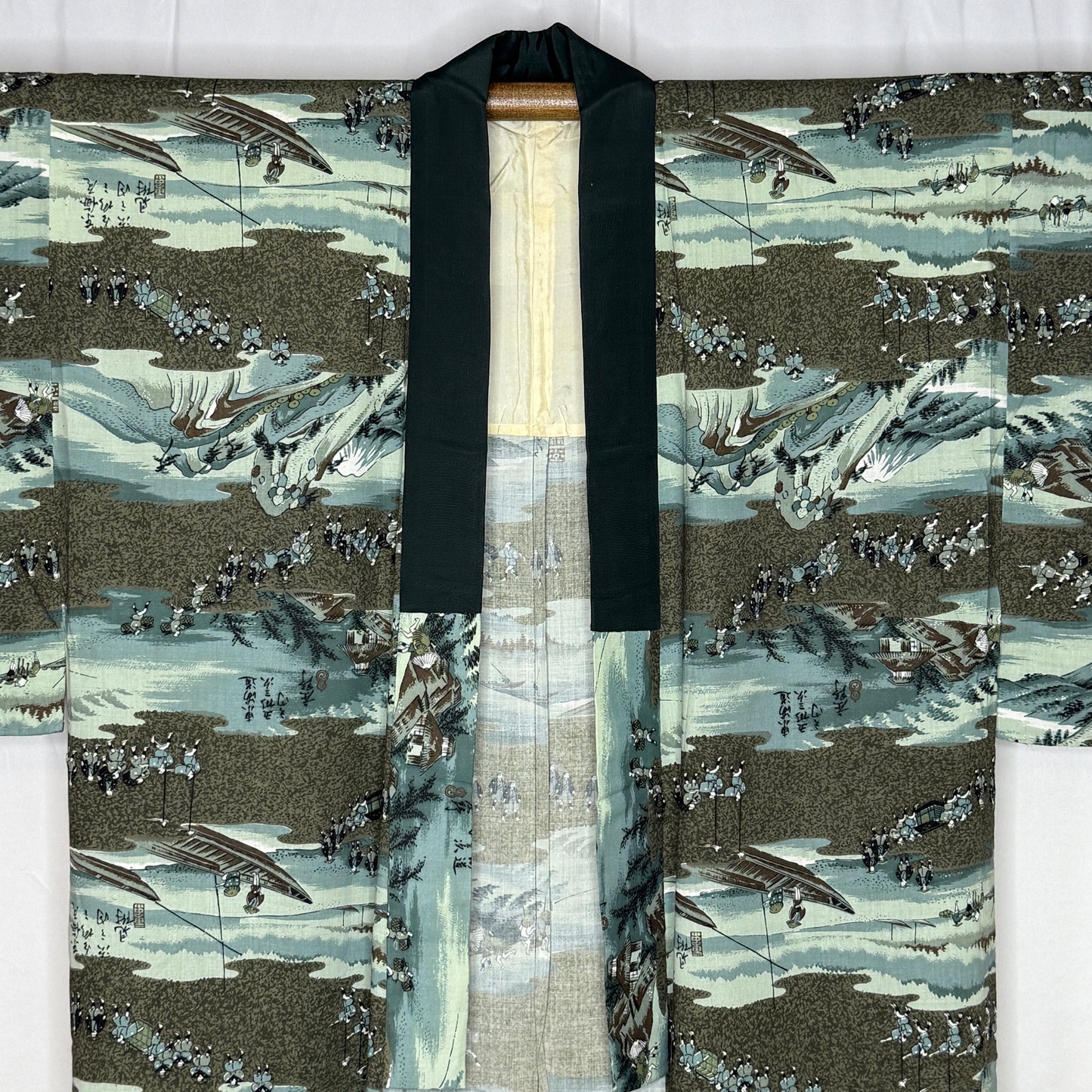 "Travelers" Man's Juban Underkimono