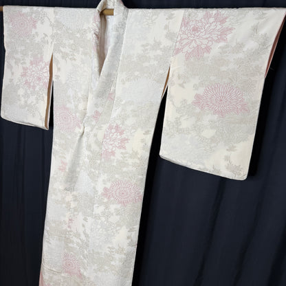 "Frosted Petals" Vintage Casual Kimono