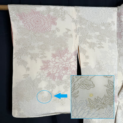 "Frosted Petals" Vintage Casual Kimono