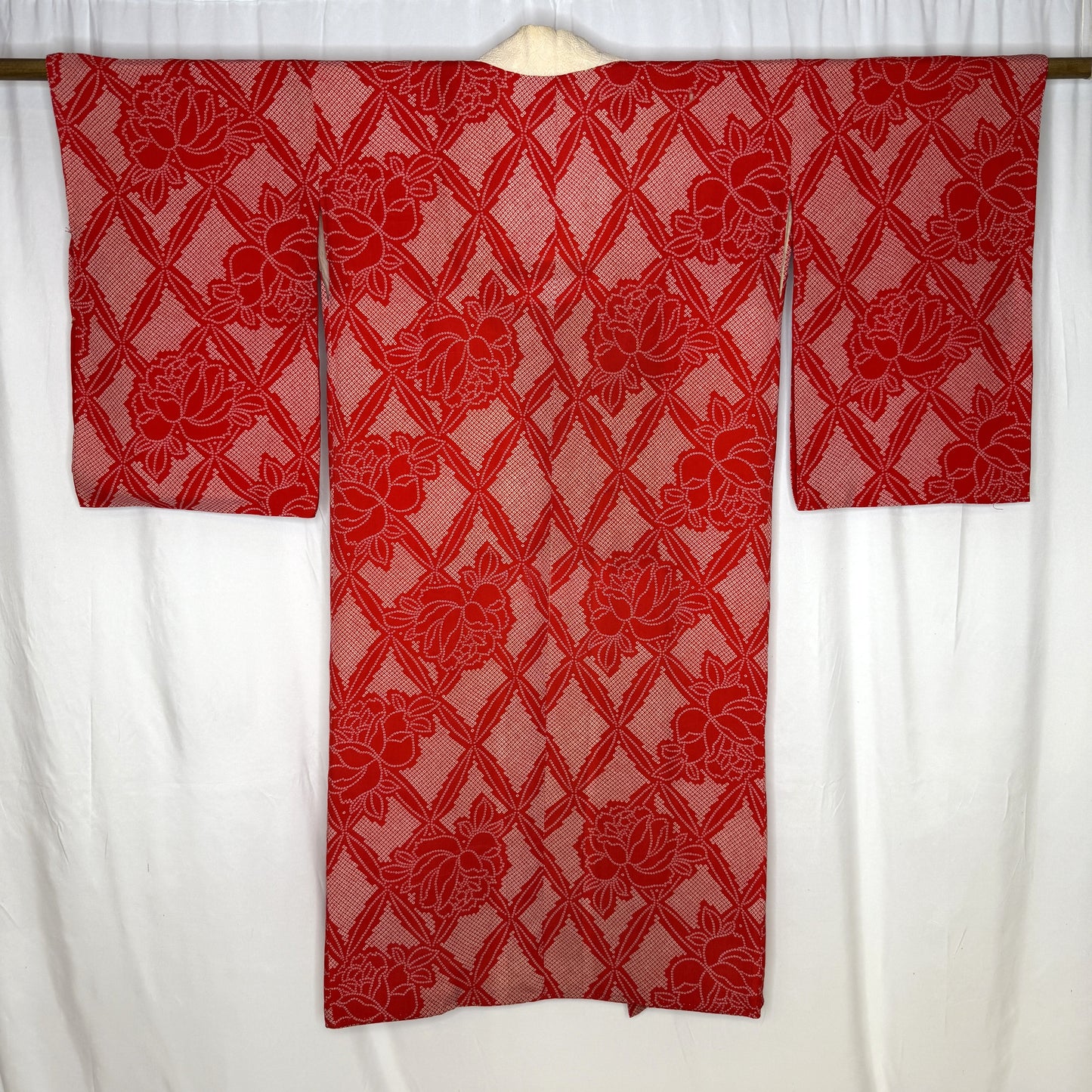 "Red Roses" Vintage Juban Underkimono