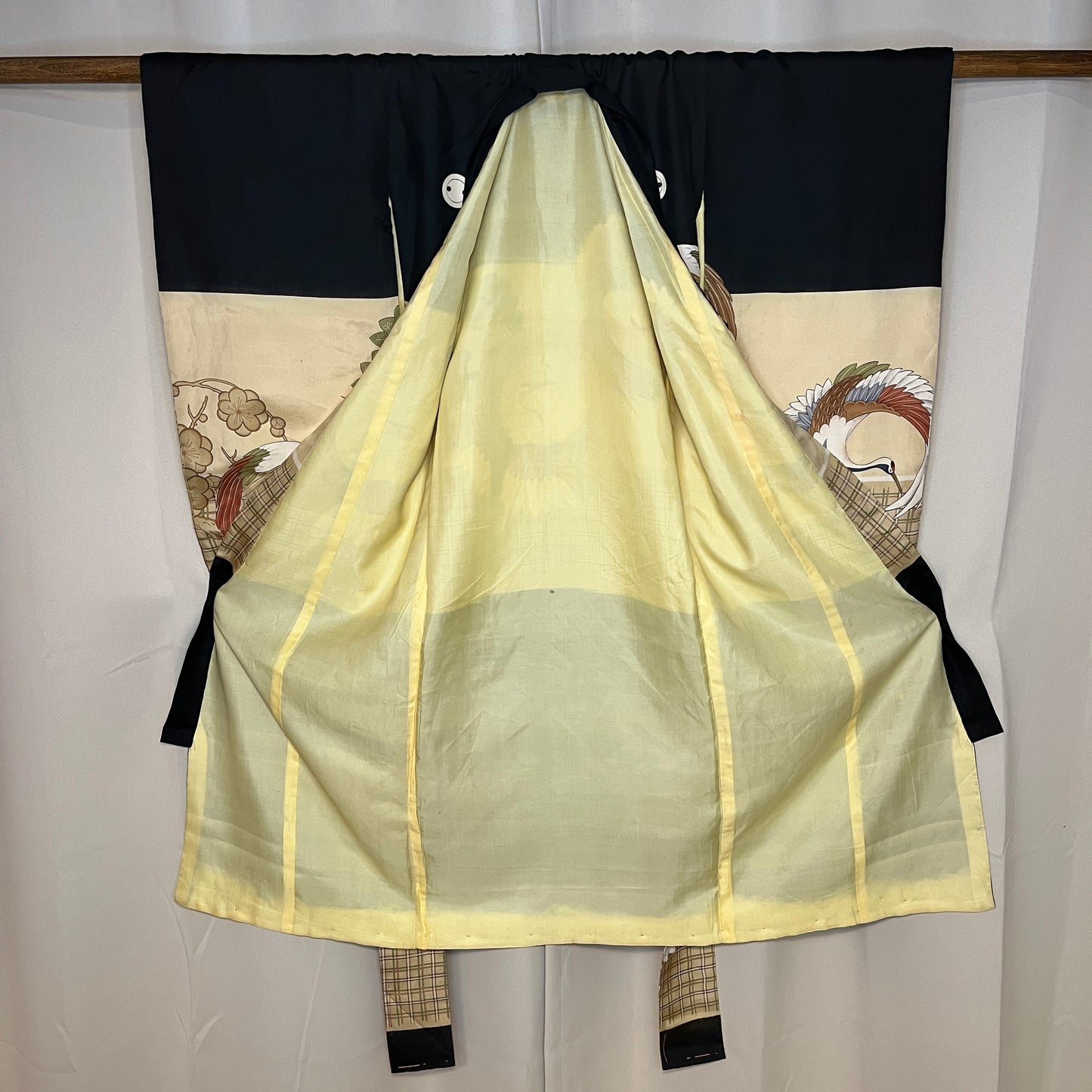 "Crane Medallions" Miyamairi Kimono