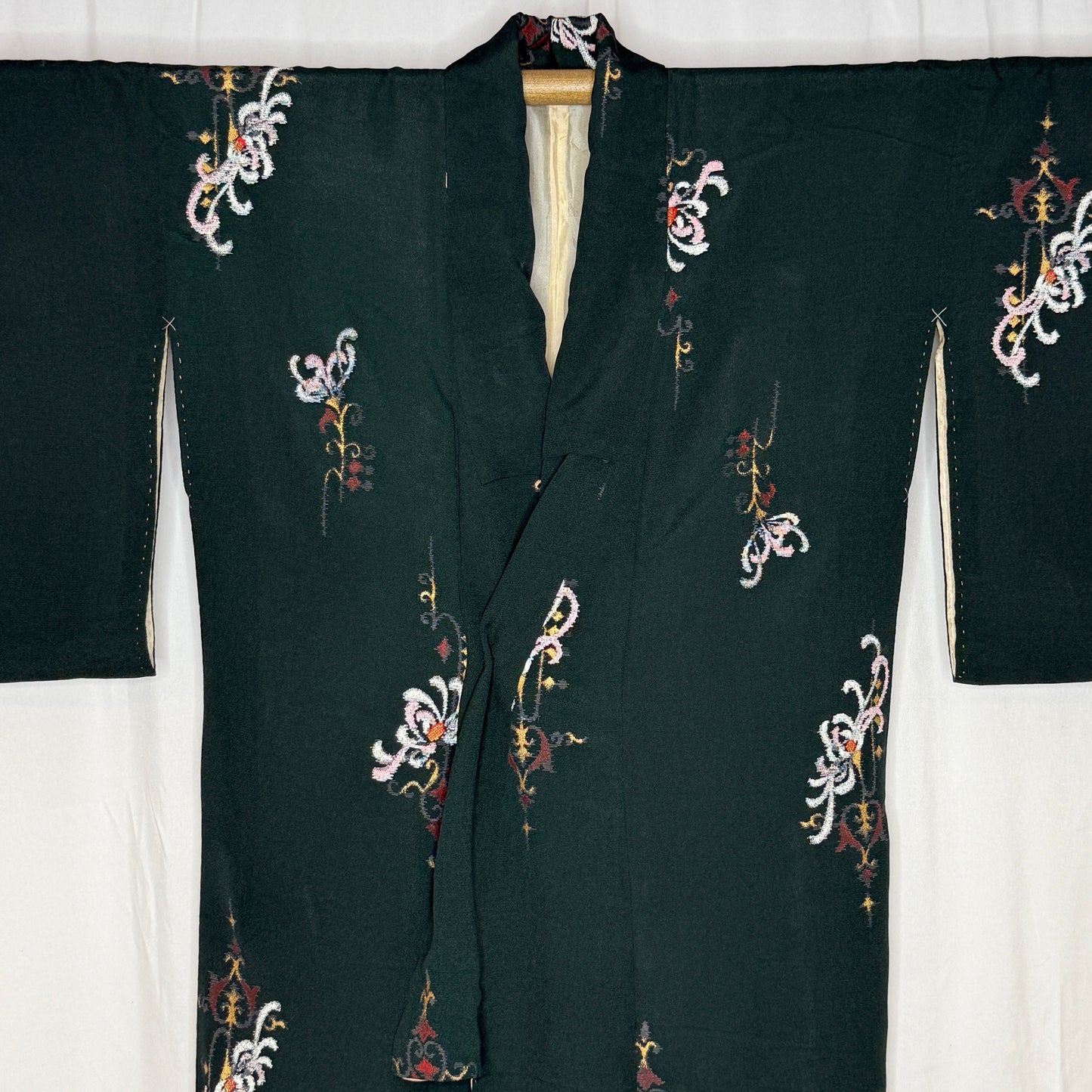 "Spider Mums" Vintage Casual Kimono