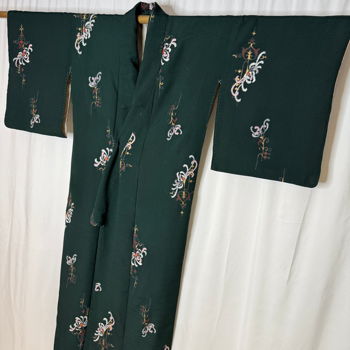 "Spider Mums" Vintage Casual Kimono