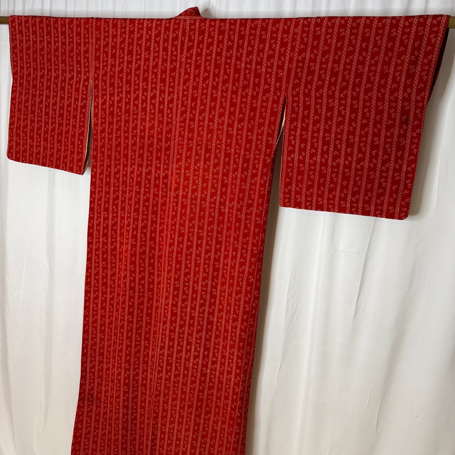 "Holiday Ribbon" Vintage Casual Kimono