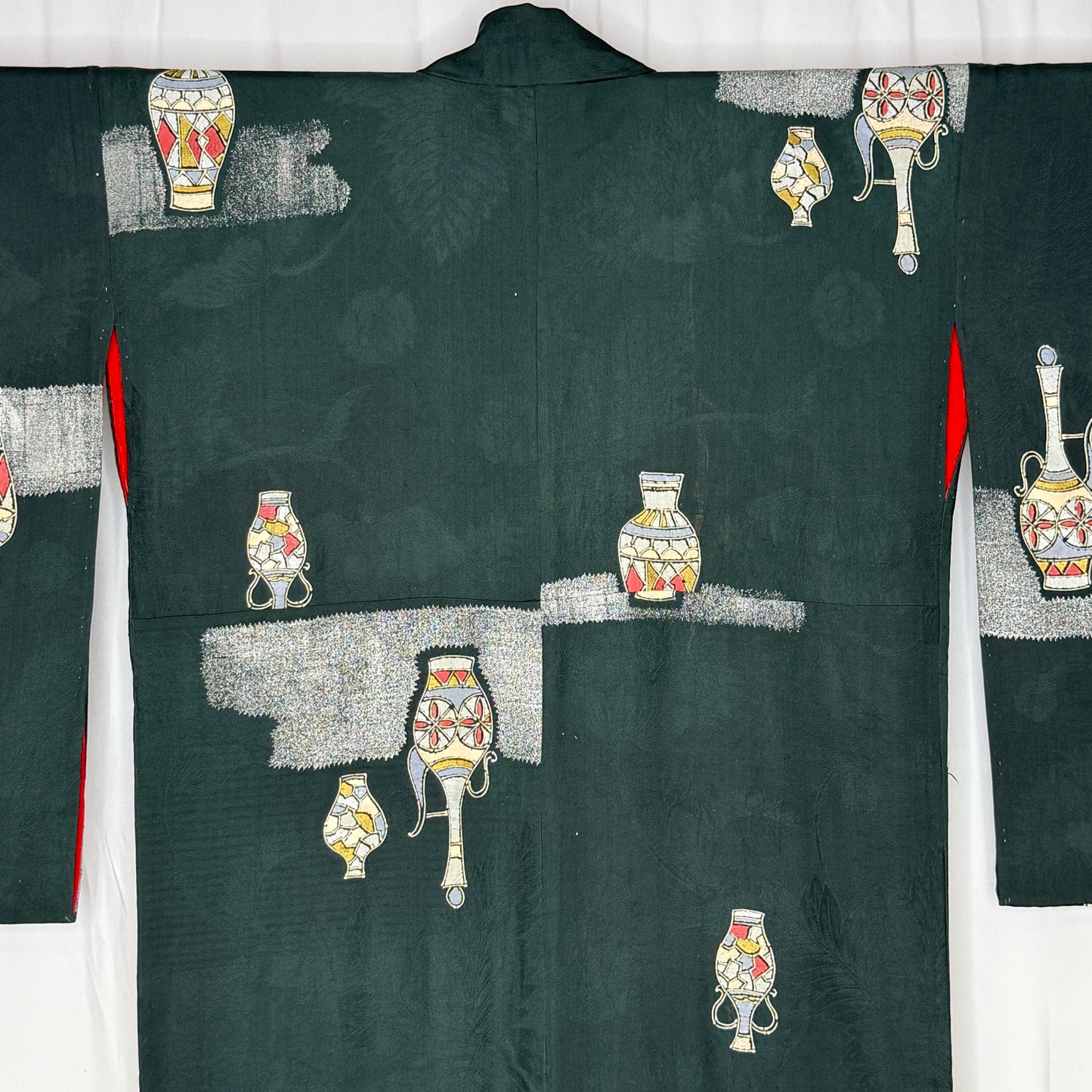 "Holiday Urns" Vintage Casual Kimono