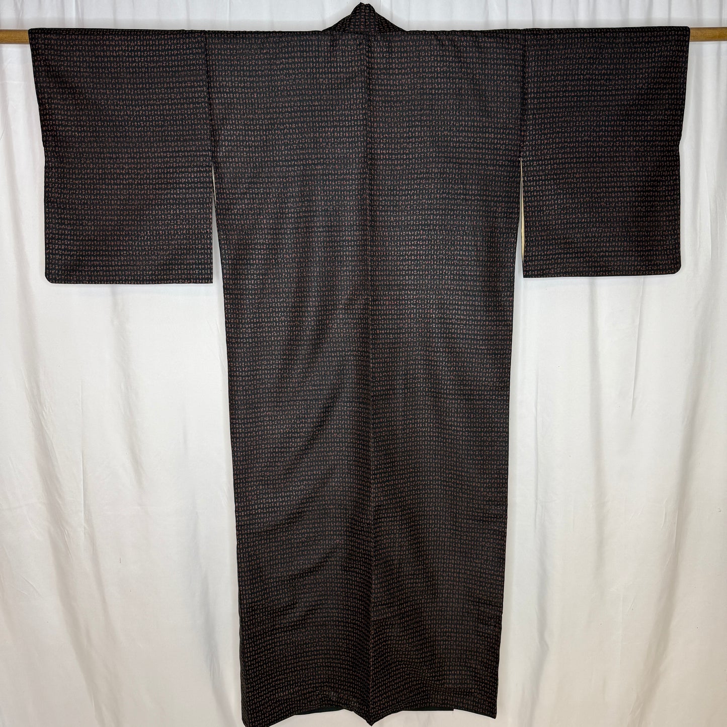 "Shadow Script" Vintage Casual Kimono