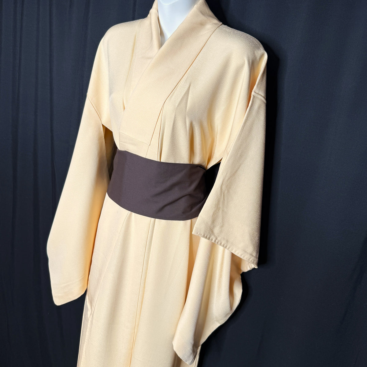 "Buttercream Circles" Vintage Iromuji Kimono