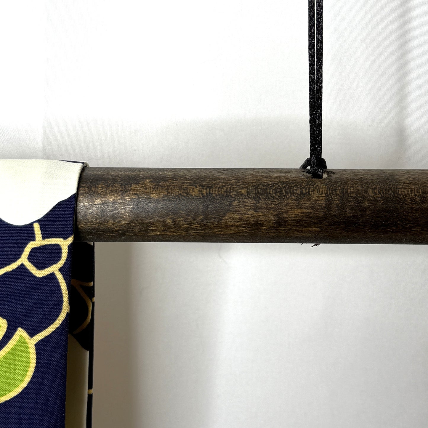 60" Kimono Display Rod (Dark Brown)