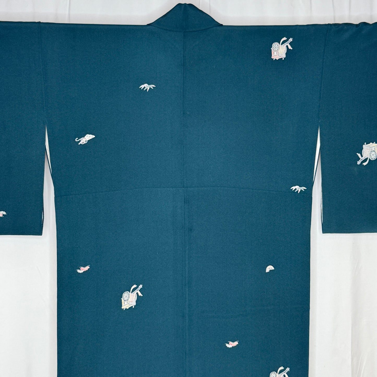"Drifting Memories" Kimono Obi Set