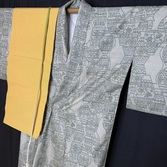 "Urn Collector" Kimono Obi Set