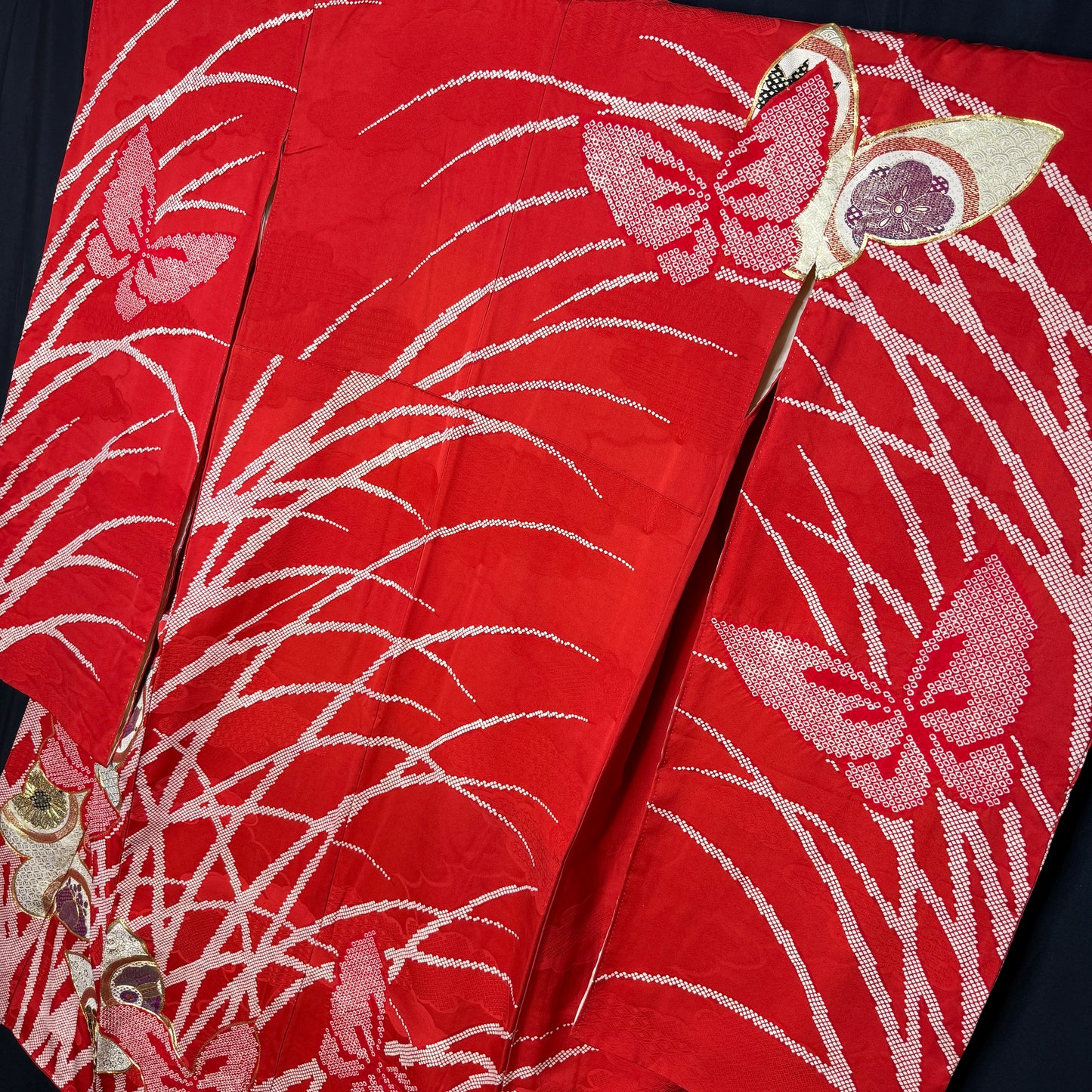 "Butterfly Charms" Vintage Furisode Kimono