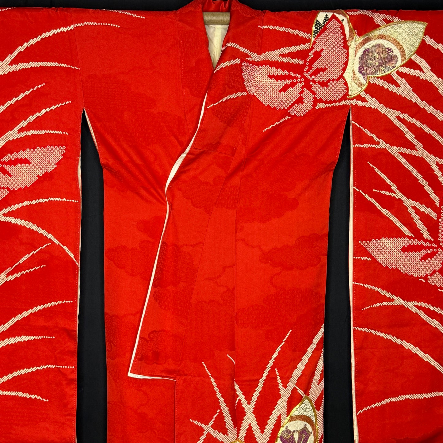 "Butterfly Charms" Vintage Furisode Kimono