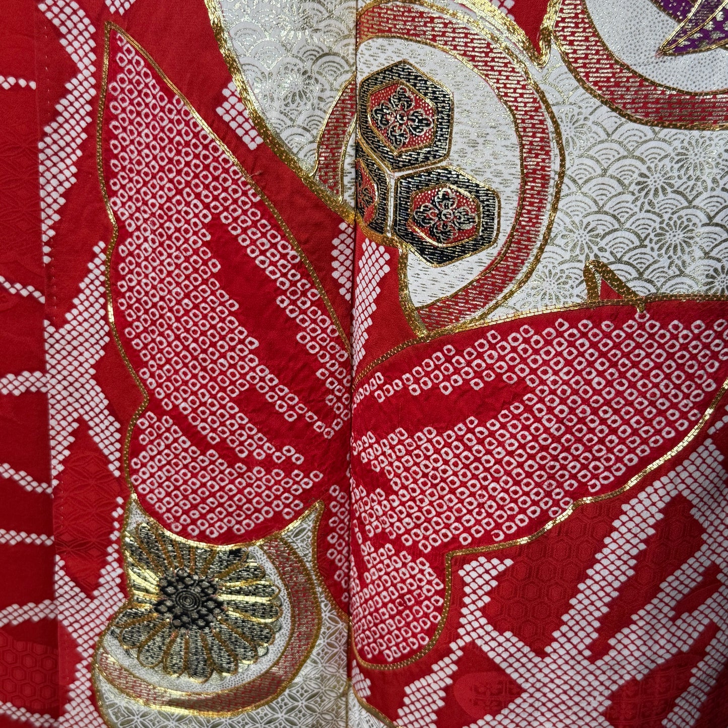 "Butterfly Charms" Vintage Furisode Kimono