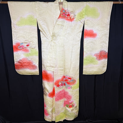 "Dreamy Pine" Vintage Furisode Kimono