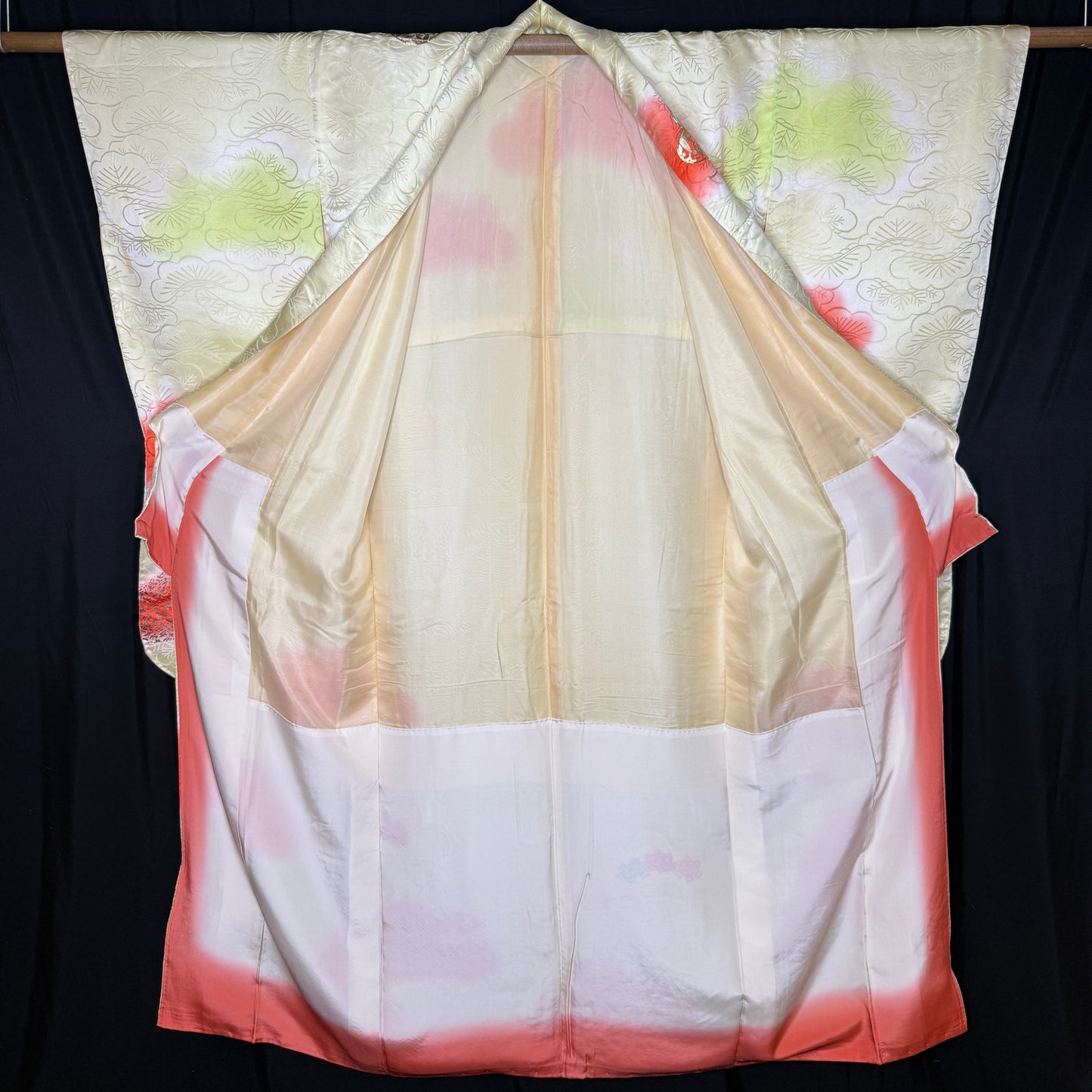 "Dreamy Pine" Vintage Furisode Kimono