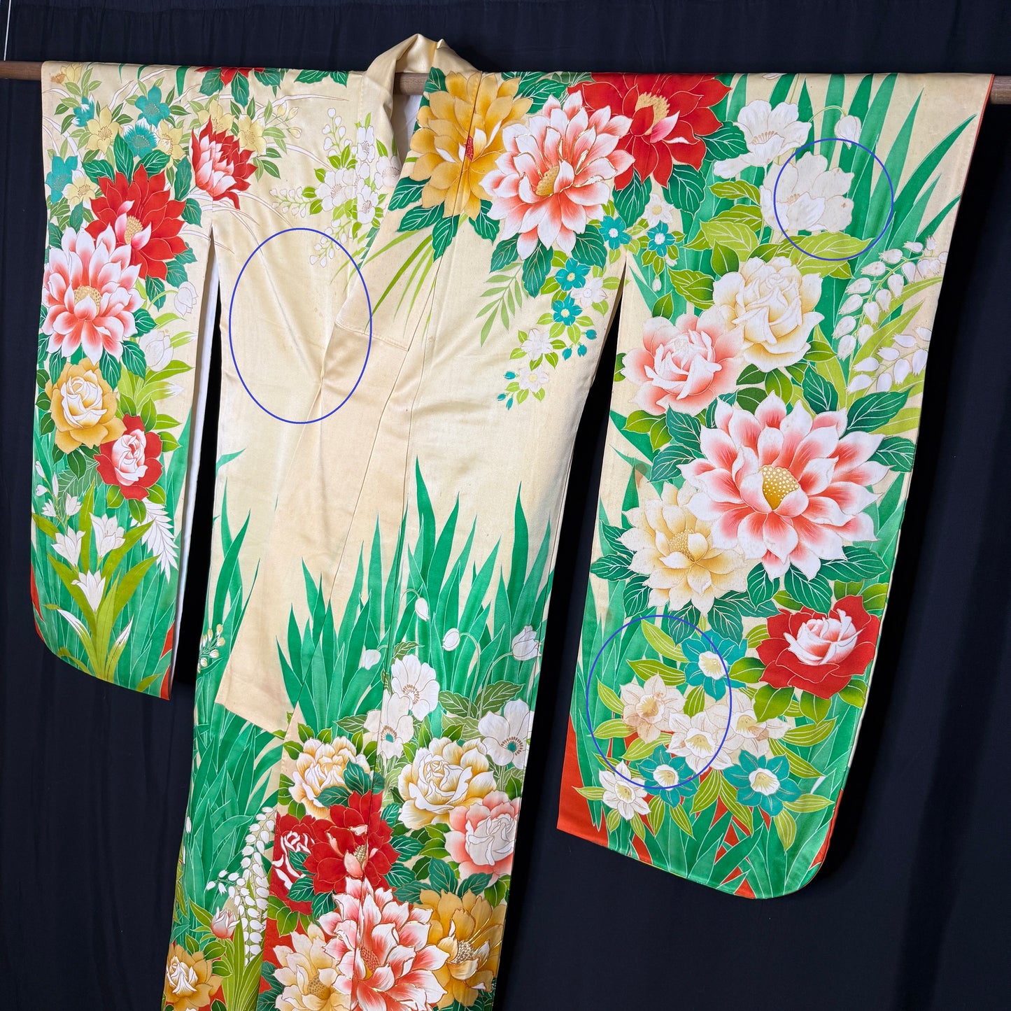 "Garden Crescendo" Vintage Furisode Kimono
