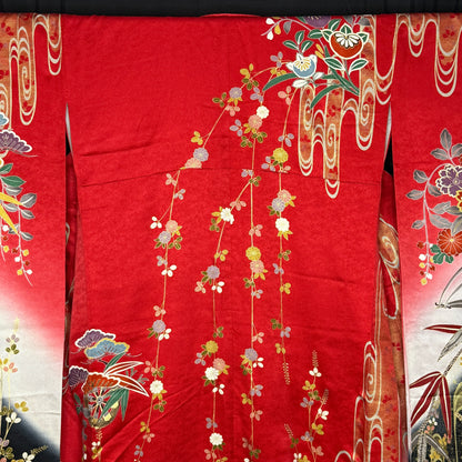 "Flowing Swirls" Vintage Furisode Kimono