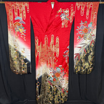 "Flowing Swirls" Vintage Furisode Kimono