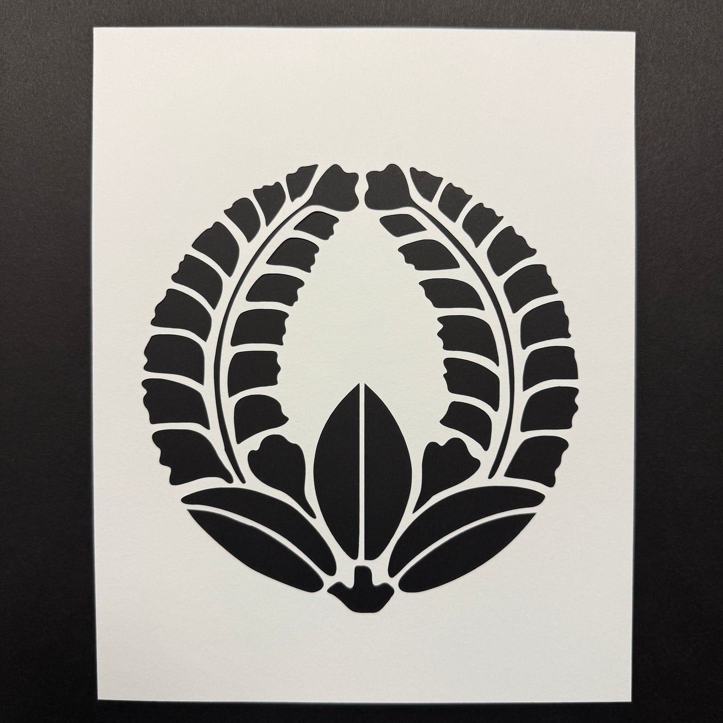 "Wisteria Crest" Katagami Art