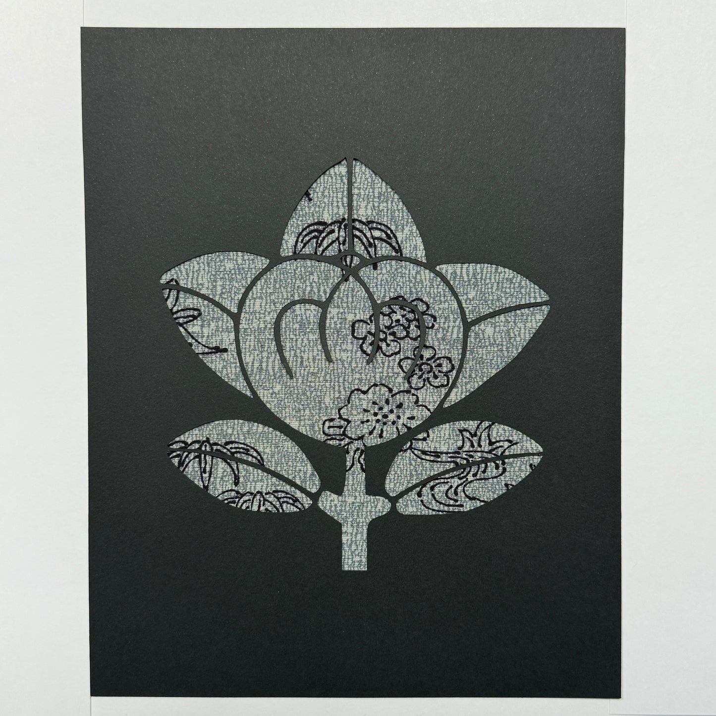 "Tachibana Crest" Katagami Art