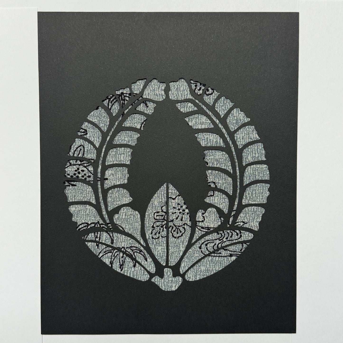 "Wisteria Crest" Katagami Art