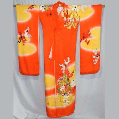 "Floral Carts" Wedding Kimono (Kakeshita) - Kyoto Kimono