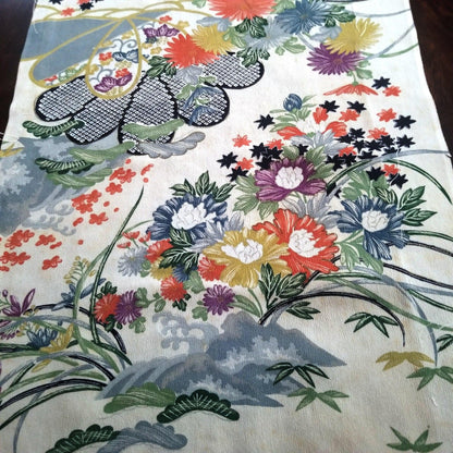 "Floral Crepe" Vintage Kimono Yardage - Kyoto Kimono