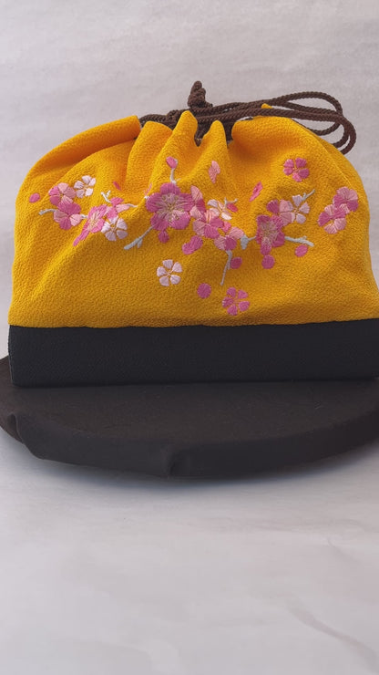 "Blossom Embroidery" Japanese Kinchaku Purse