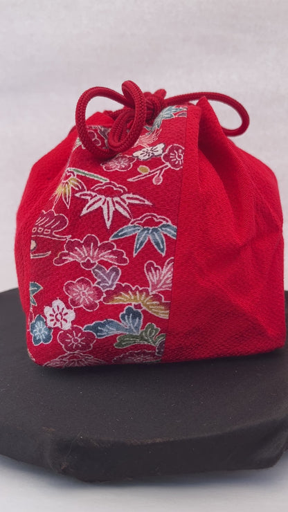 "Stenciled Garden" Japanese Kinchaku Purse